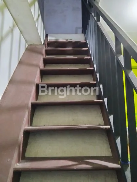 image RUMAH STRATEGIS DI JUAL CEPAT (2)