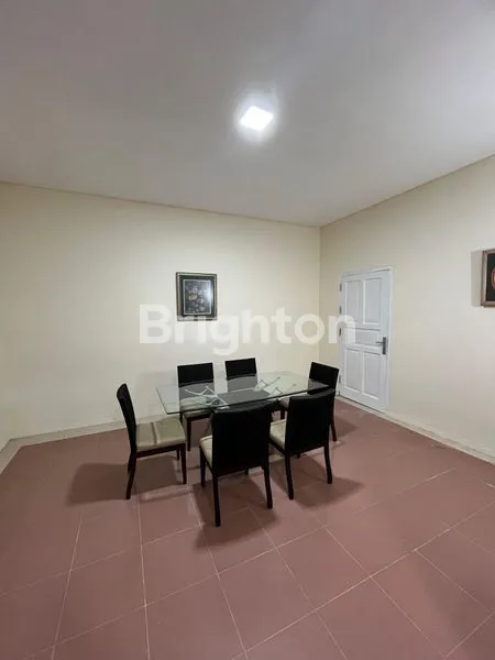image RUMAH DI SEWAKAN DENGAN KEMEWAHAN DAN KENYAMANAN  (5)