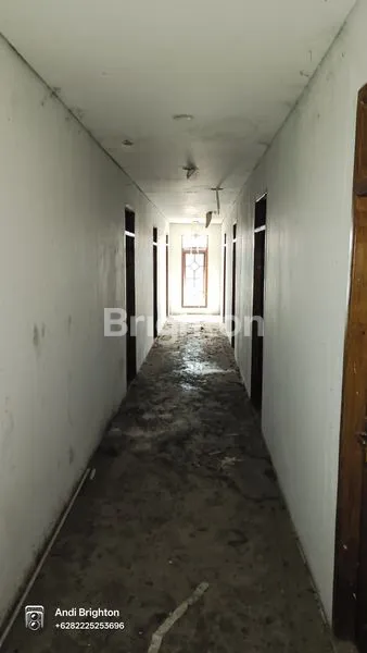 image GEDUNG HOTEL SIAP RENOVASI DI PERAK JOMBANG (5)