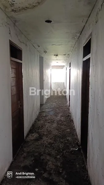 image GEDUNG HOTEL SIAP RENOVASI DI PERAK JOMBANG (3)