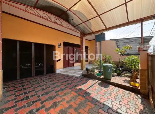 image RUMAH STRATEGIS DI MATRAMAN JAKARTA TIMUR (2)