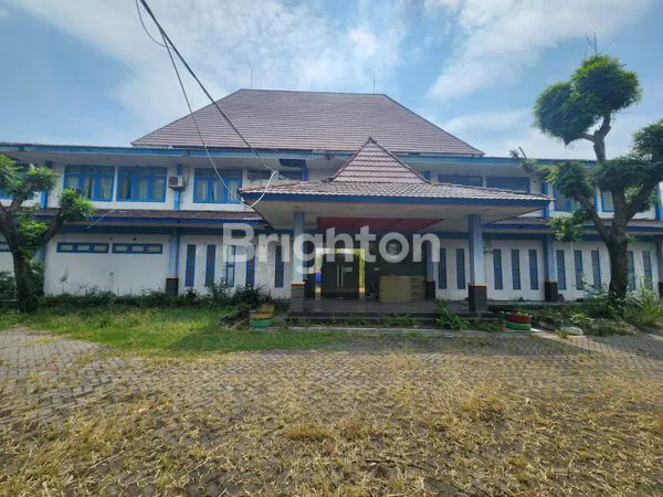 GUDANG STRATEGIS LUAS 6000M2 AKSES TOL DI KARTOSURO, SUKOHARJO