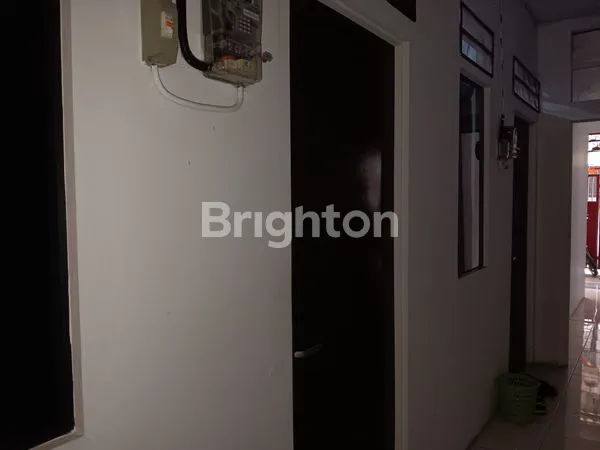 image DI JUAL RUMAH KOS 3 LT & USAHA LAUNDRY DI KELAPA DUA TANGERANG (6)