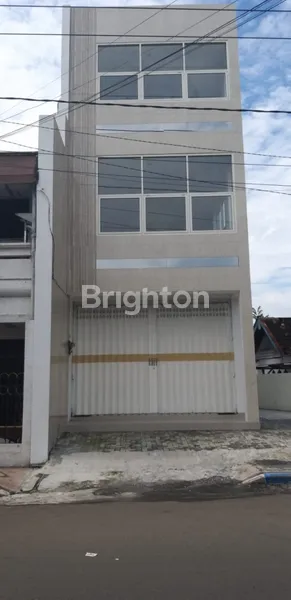 RUKO 3 LANTAI DEPAN KOMPLEK RUKO PROBOLINGGO
