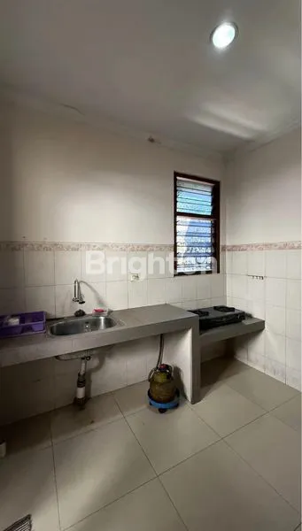 image RUMAH SEWA 2 LANTAI HARGA TERJANGKAU DI DANGINPURI KANGIN, DENPASAR (8)