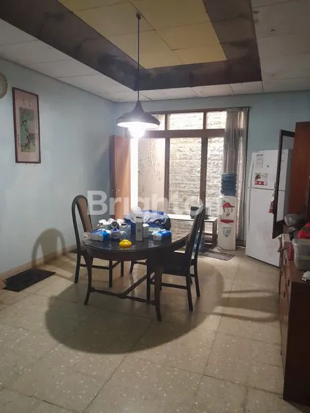 image RUMAH 2 LANTAI STRATEGIS DI JL. GENDING, DEKAT FASILITAS UMUM (3)