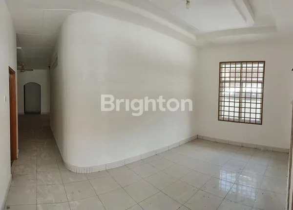 image JUAL CEPAT!!! RUMAH HASANUDIN (2)