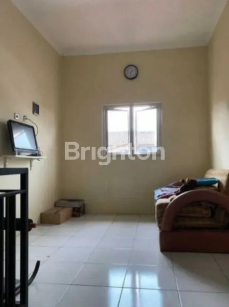 image RUMAH CANTIK DI TAMAN ROYAL 1 - KOTA TANGERANG (5)