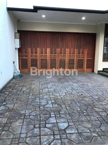 image RUMAH 2 LANTAI DI ARAYA JALAN KEMBAR PERUM BLIMBING INDAH (2)