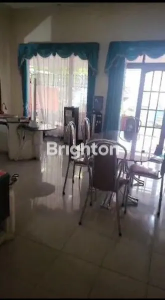 image RUMAH 2 LANTAI DI ARAYA JALAN KEMBAR PERUM BLIMBING INDAH (5)