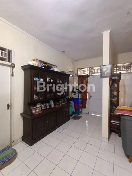 image RUMAH STRATEGIS VBI , 4+1KT, DEKAT TOL & STASIUN, SHM (4)