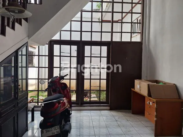 image RUMAH DIBAWAH NJOP. DI KOMPLEK GARUDA, KALIBATA SELATAN, JALAN RAYA PASAR MINGGU (6)