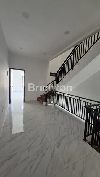 image RUMAH BARU 3 LANTAI NYAMAN DURI KEPA (6)