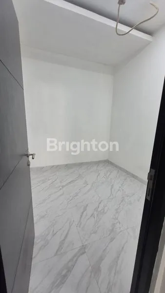 image RUMAH BARU 3 LANTAI NYAMAN DURI KEPA (4)