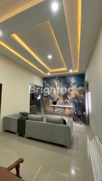 image DIJUAL CEPAT RUMAH CANTIK JL.PERINTIS SAMARINDA (3)
