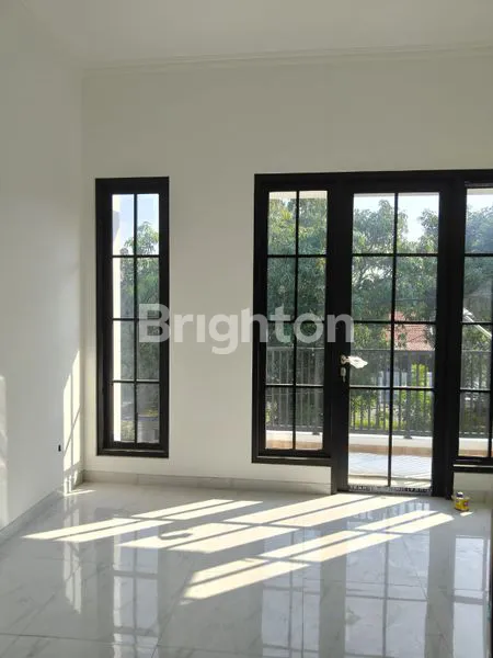 image HOT LOCATION RUMAH NEW RUNGKUT ASRI (3)