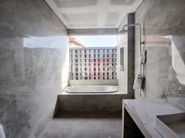 image VILLA 2 LANTAI BARU MODERN TROPIKAL DI SANUR – SEMI FURNISHED (5)