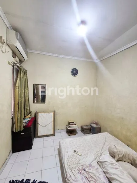 image RUMAH STRATEGIS MURAH DEKAT LRT CLUSTER PEKAYON DEKAT GALAXY DI KOTA BEKASI SELATAN (3)