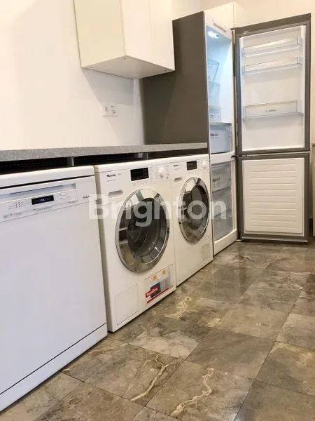 image  VILLA MEWAH FULLY FURNISHED DI JANTUNG RENON – DENPASAR  (8)