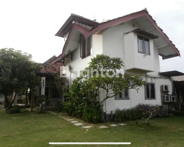 image RUMAH 2 LANTAI  LUAS TANAH 10 ARE DI DEKAT PANTAI BERAWA CANGGU (1)