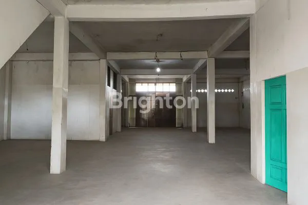 image GUDANG STRATEGI DEKAT PELABUHAN (2)