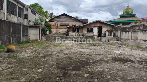 image GUDANG STRATEGI DEKAT PELABUHAN (4)