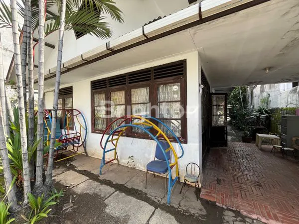 image RUMAH DAN TANAH LOKASI STRATEGIS DI TEBET (8)