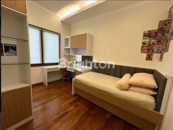 image HUNIAN MEWAH NAN ASRI DI ALAM SUTERA (5)