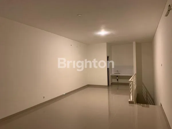 image RUKO PISA GRANDE 2 LANTAI STRATEGIS DEKAT SEAFOOD MARKET GADING SERPONG (2)