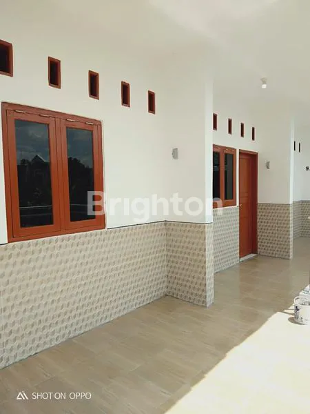 image RUMAH KOS DIJUAL CEPAT DAN MURAH DI BANYUANYAR (1)