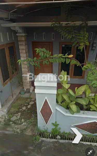 image RUMAH DI MAKAM HAJI (2)