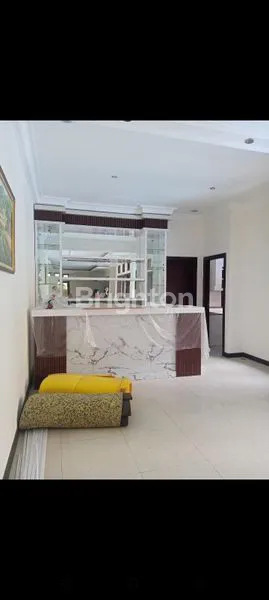 image RUMAH CANTIK SWIMMING POOL DISEWAKAN (6)