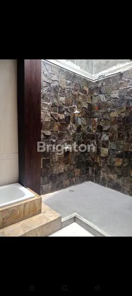 image RUMAH CANTIK SWIMMING POOL DISEWAKAN (7)