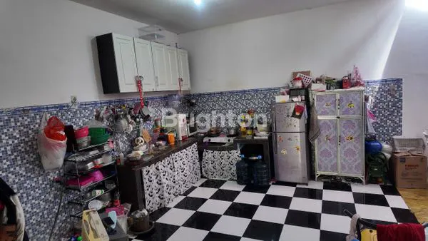 image RUMAH SENTRAL POINT SEMI FURNISH 2KT 1KM LT 104M2 HARGA 985 JUTA (3)