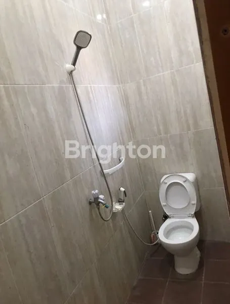 image TURUN HARGA !!! HUNIAN 2 LANTAI ASRI DAN NYAMAN, SEMI FURNISH, DAERAH KARANGPLOSO MALANG (7)