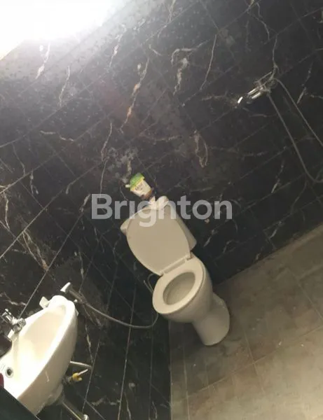 image TURUN HARGA !!! HUNIAN 2 LANTAI ASRI DAN NYAMAN, SEMI FURNISH, DAERAH KARANGPLOSO MALANG (6)