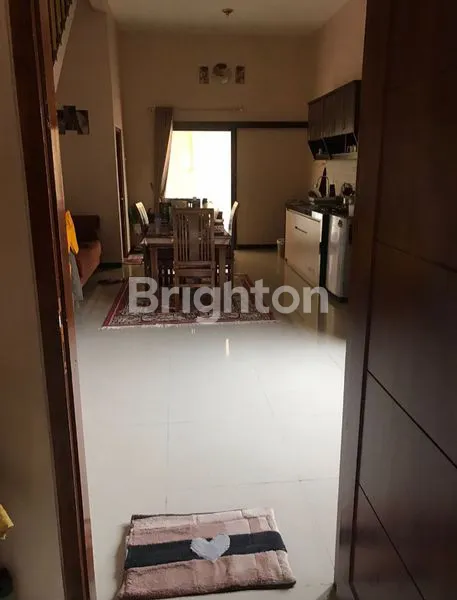 image TURUN HARGA !!! HUNIAN 2 LANTAI ASRI DAN NYAMAN, SEMI FURNISH, DAERAH KARANGPLOSO MALANG (4)