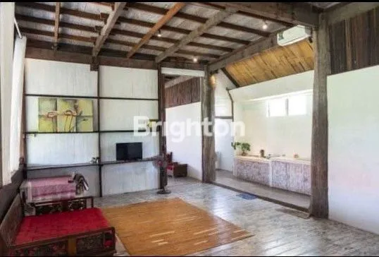 RUMAH GALLERY LOKASI STRATEGIS PANTAI BERAWA CANGGU