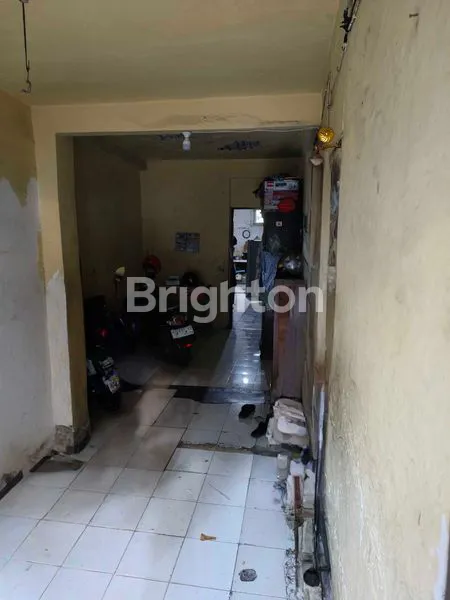 image RUMAH SURABAYA BARAT SAMPING JALAN BESAR (2)