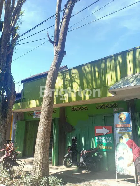 RUKO DI TENGAH KOTA TEMANGGUNG