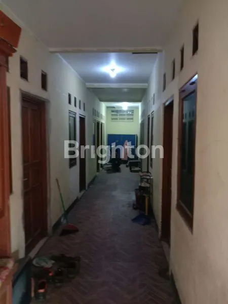 image DIJUAL RUMAH + USAHA KOS-KOSAN SIAP USAHA!LOKASI SUPER STRATEGIS DI JL. RAYA CEGER, CIPAYUNG – JAKARTA TIMUR (3)