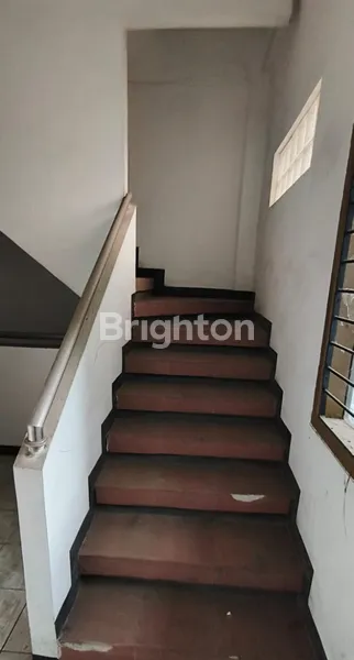 image RUKO 3 LANTAI SIAP PAKAI RAYA DARMO PERMAI SELATAN !! (4)