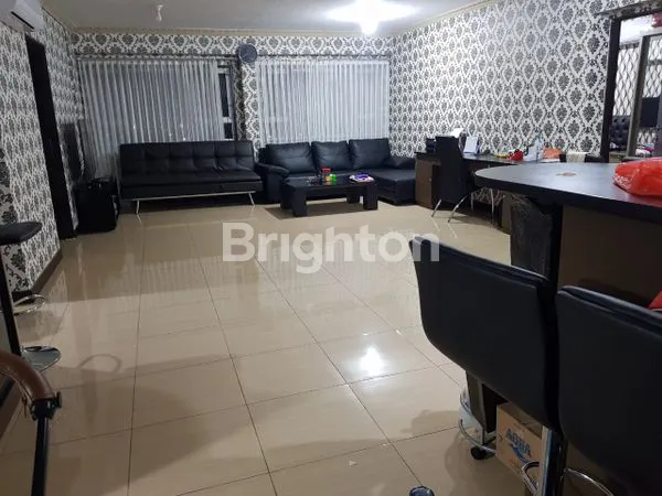 ROYAL APARTEMEN (3)TIGA BEDROOM