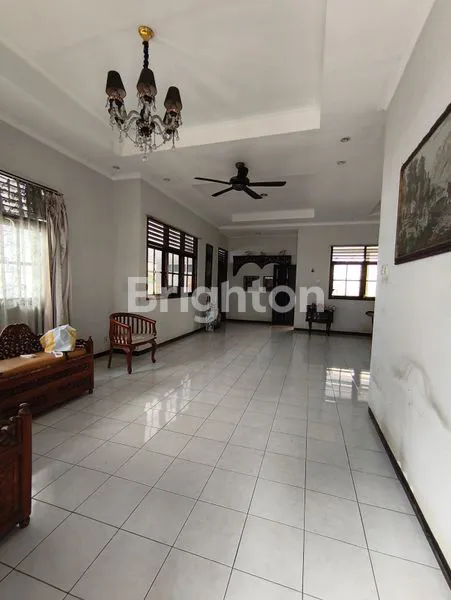 image RUMAH LAMA 1 LANTAI LAYAK HUNI DI TAMAN ARIES (4)