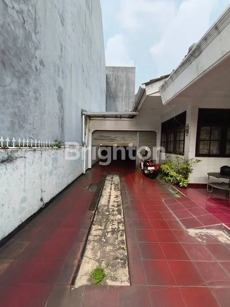 image RUMAH LAMA 1 LANTAI LAYAK HUNI DI TAMAN ARIES (3)