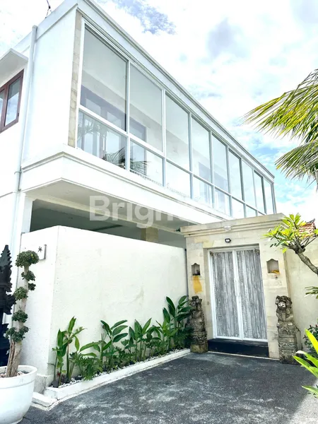 image VILLA 3 KAMAR TIDUR DISEWAKAN TAHUNAN (1)