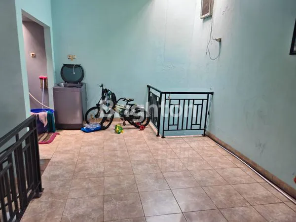 image RUMAH 2 LANTAI DI BUKIT SERPONG MAS SERPONG UTARA, TANGERANG SELATAN (4)