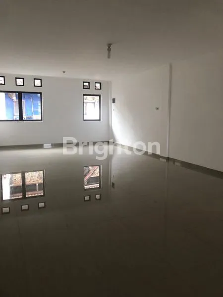 image SEWA RUKO 2 LANTAI DI PUSAT KERAMAIAN BSD SEKTOR 1 (4)