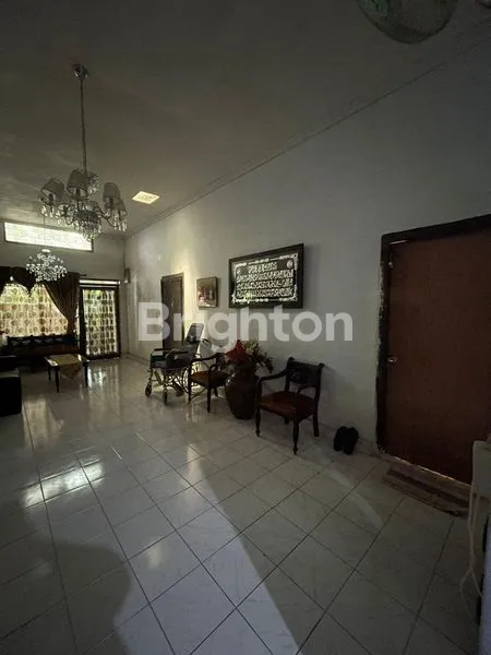 image RUMAH 2 LANTAI DI DR SUTOMO (5)