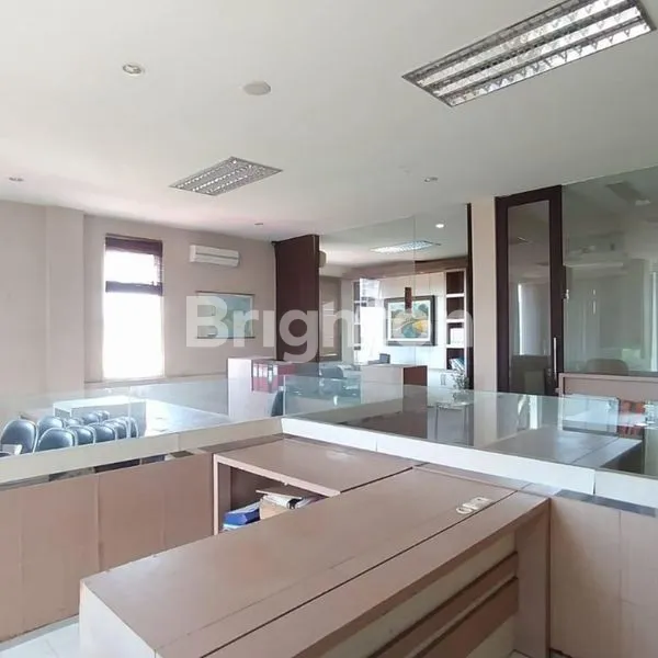image GEDUNG 4 LANTAI DIATAS 4 KAV. RUKO SAKURA REGENCY (6)